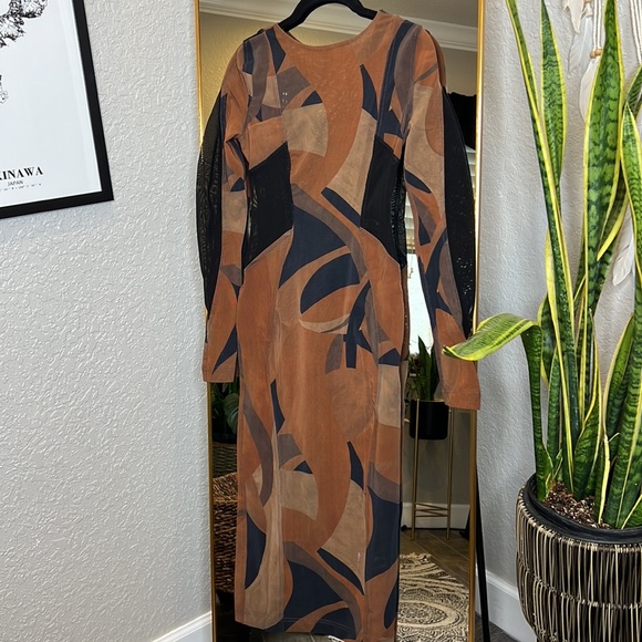 House of CB 'Cassidy' Brown Mesh Printed Long Sleeve Midi Dress NWOT - Picture 13 of 16